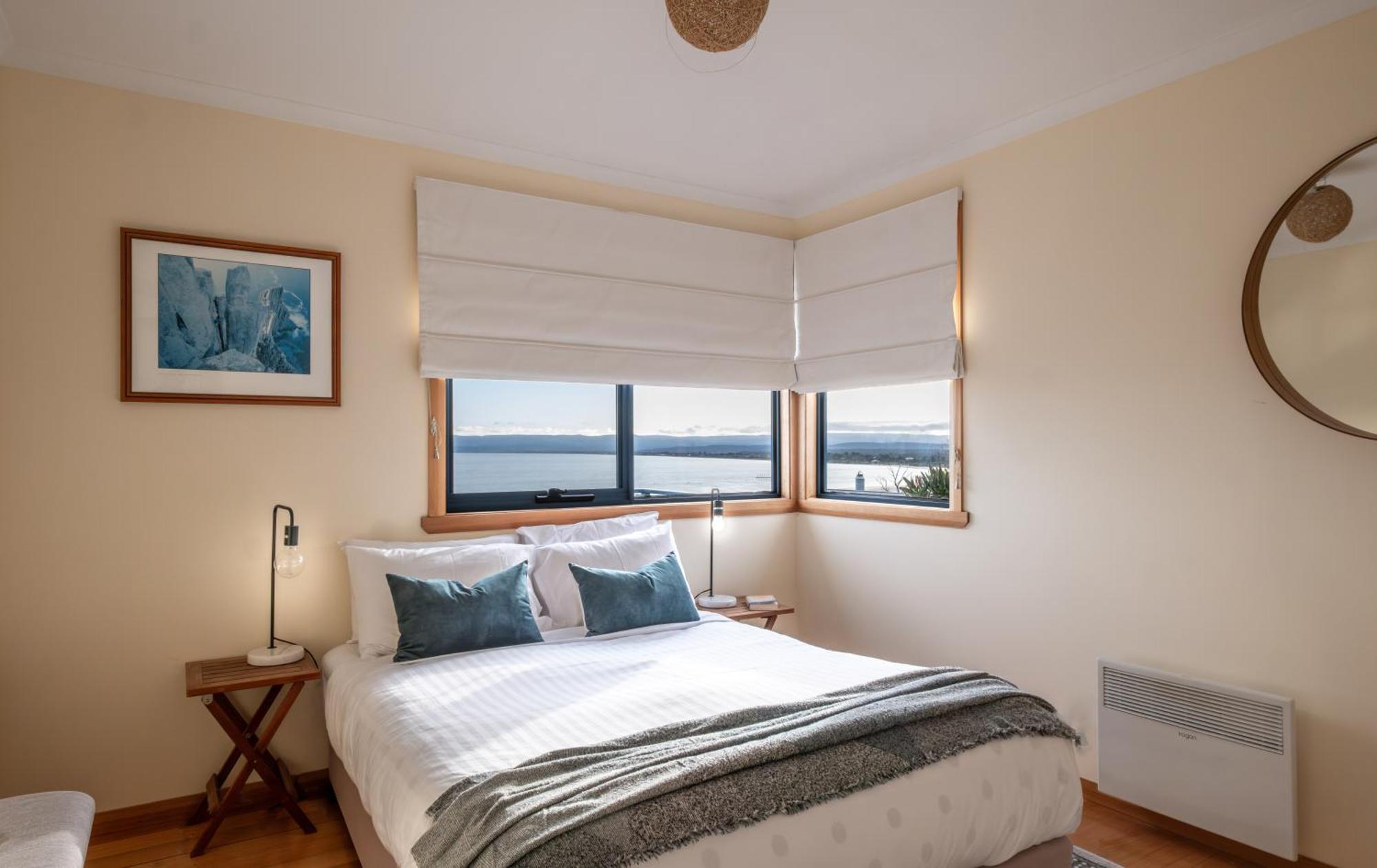 Waterline Holiday Home Coles Bay Buitenkant foto