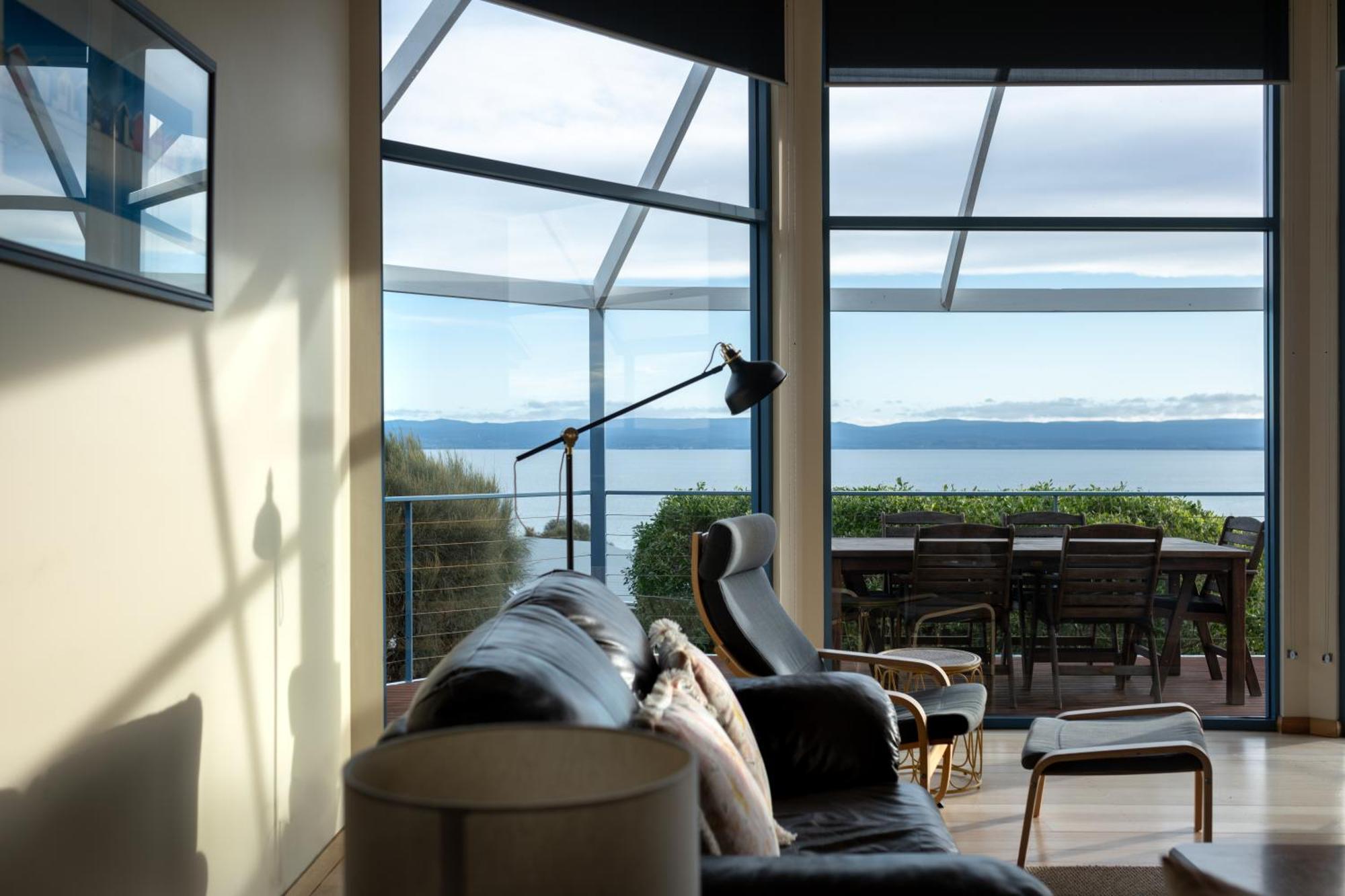 Waterline Holiday Home Coles Bay Buitenkant foto